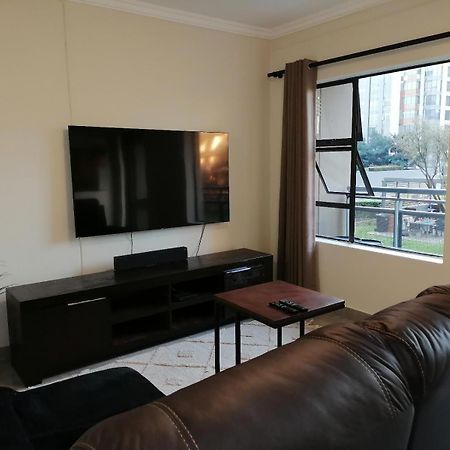 Emabheleni Executive Suites Westpoint Johannesburg Luaran gambar